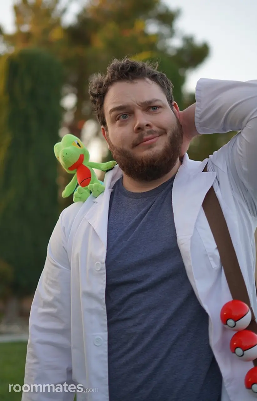 Profile photo 1 of 3