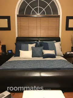 Room for rent in Memphis, TN $900, house