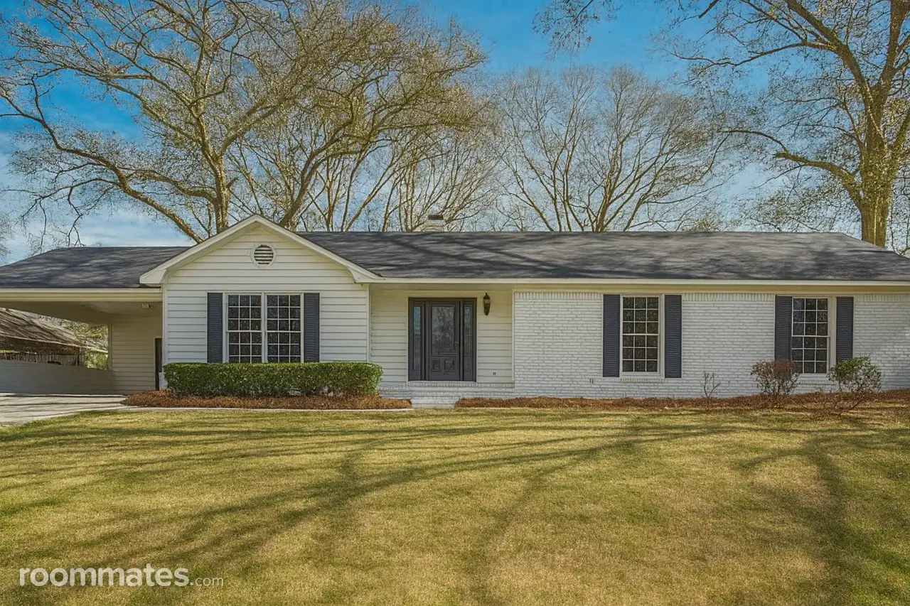 Profile photo 10 of 11