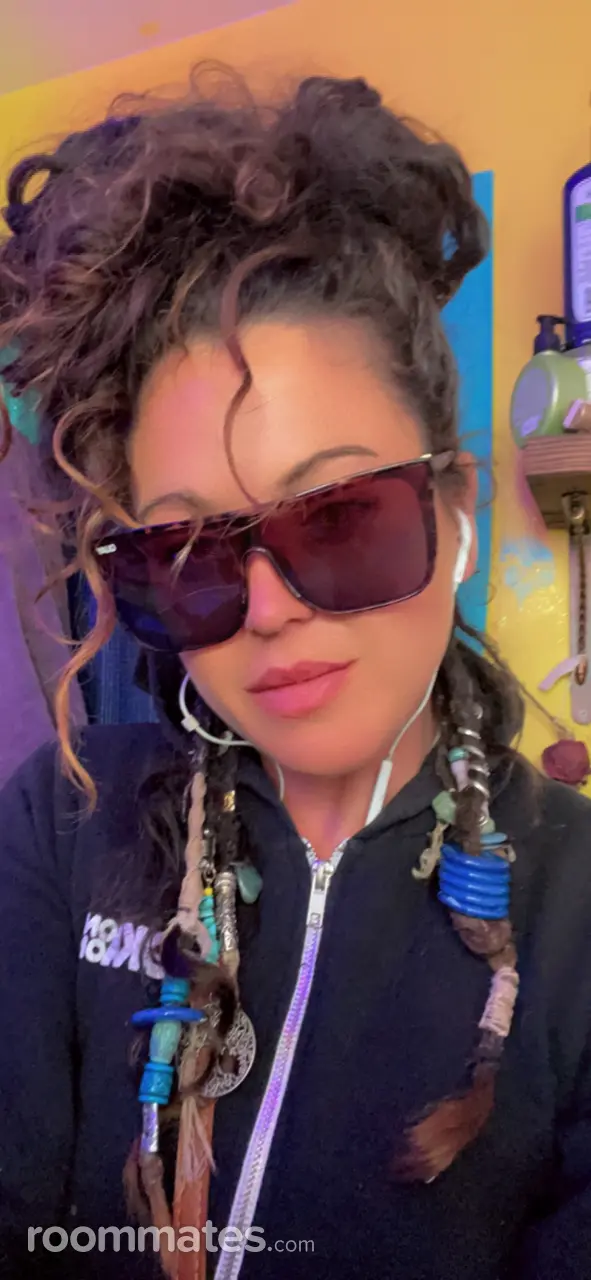 Profile photo 3 of 7