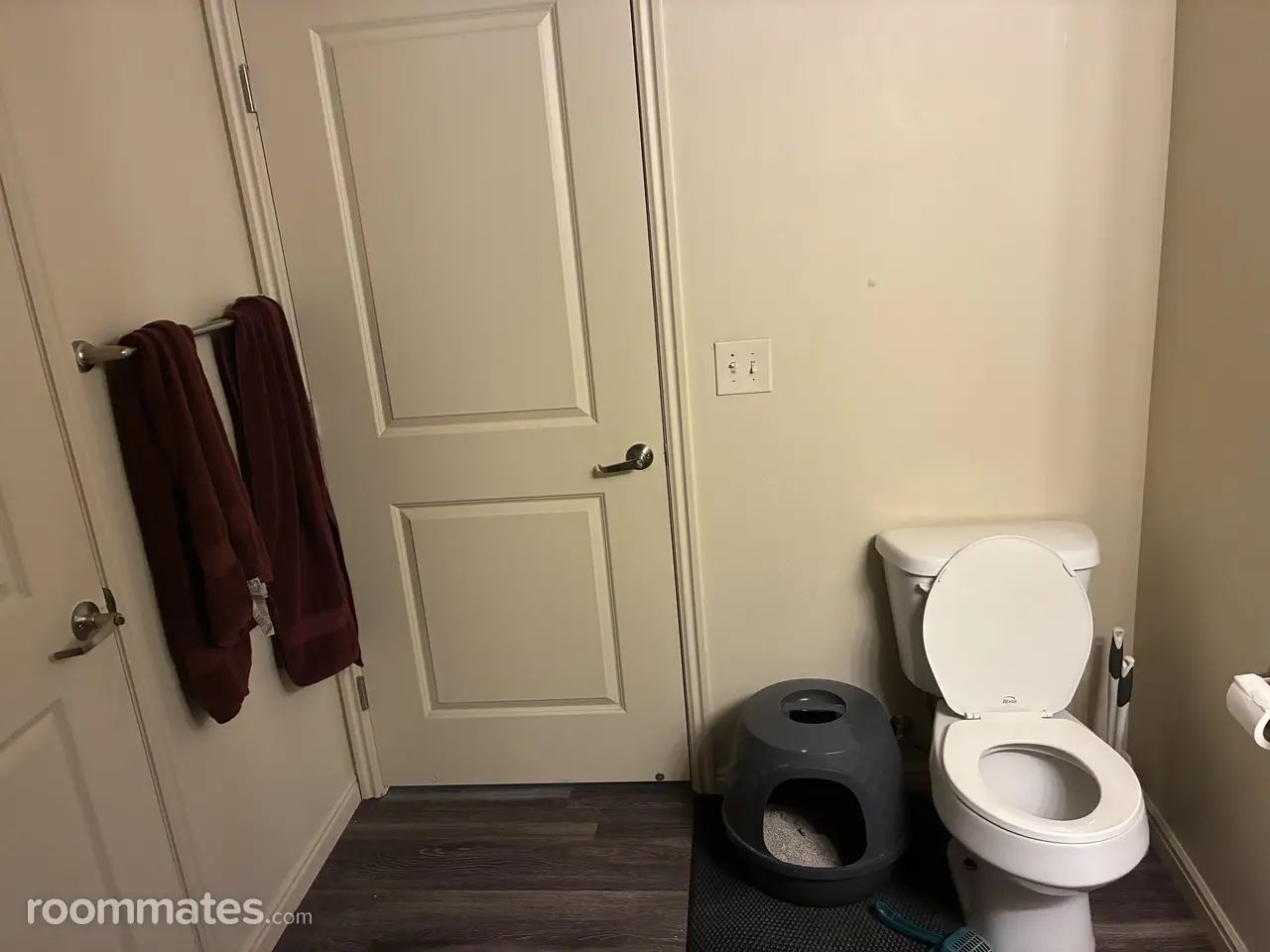 Profile photo 1 of 4