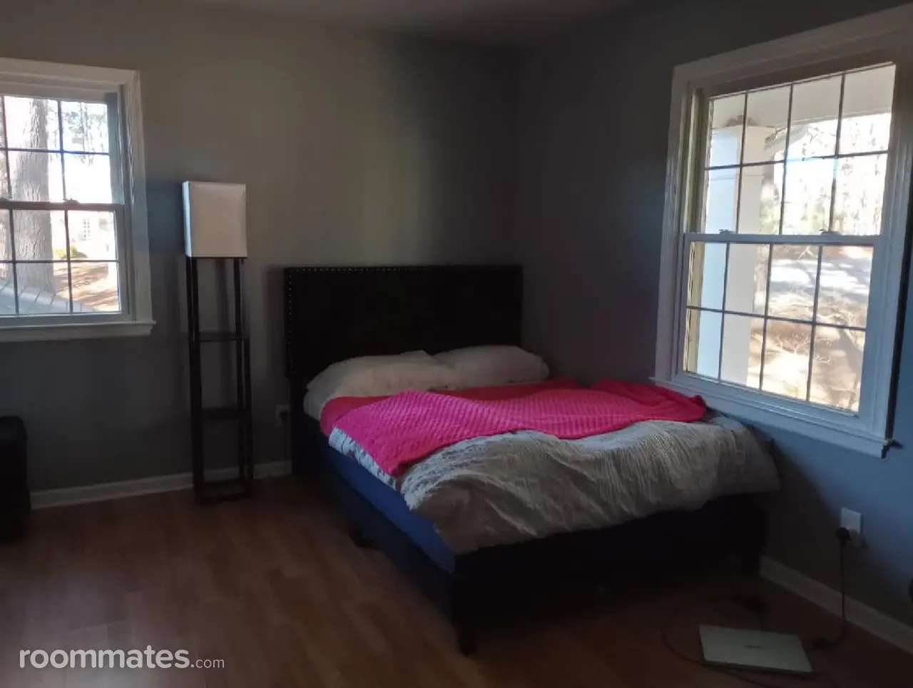 Profile photo 2 of 6