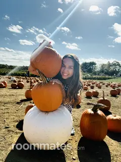 Roommate looking Exeter, NH, $900