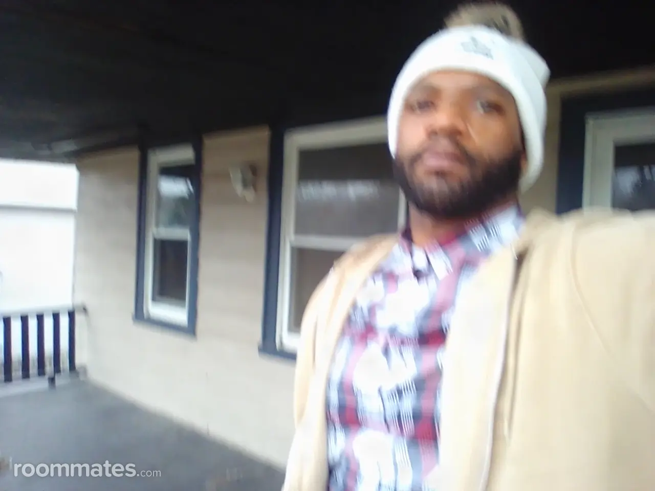 Profile photo 17 of 18