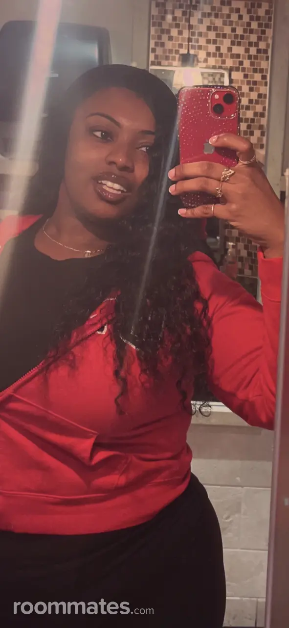 Profile photo 1 of 7