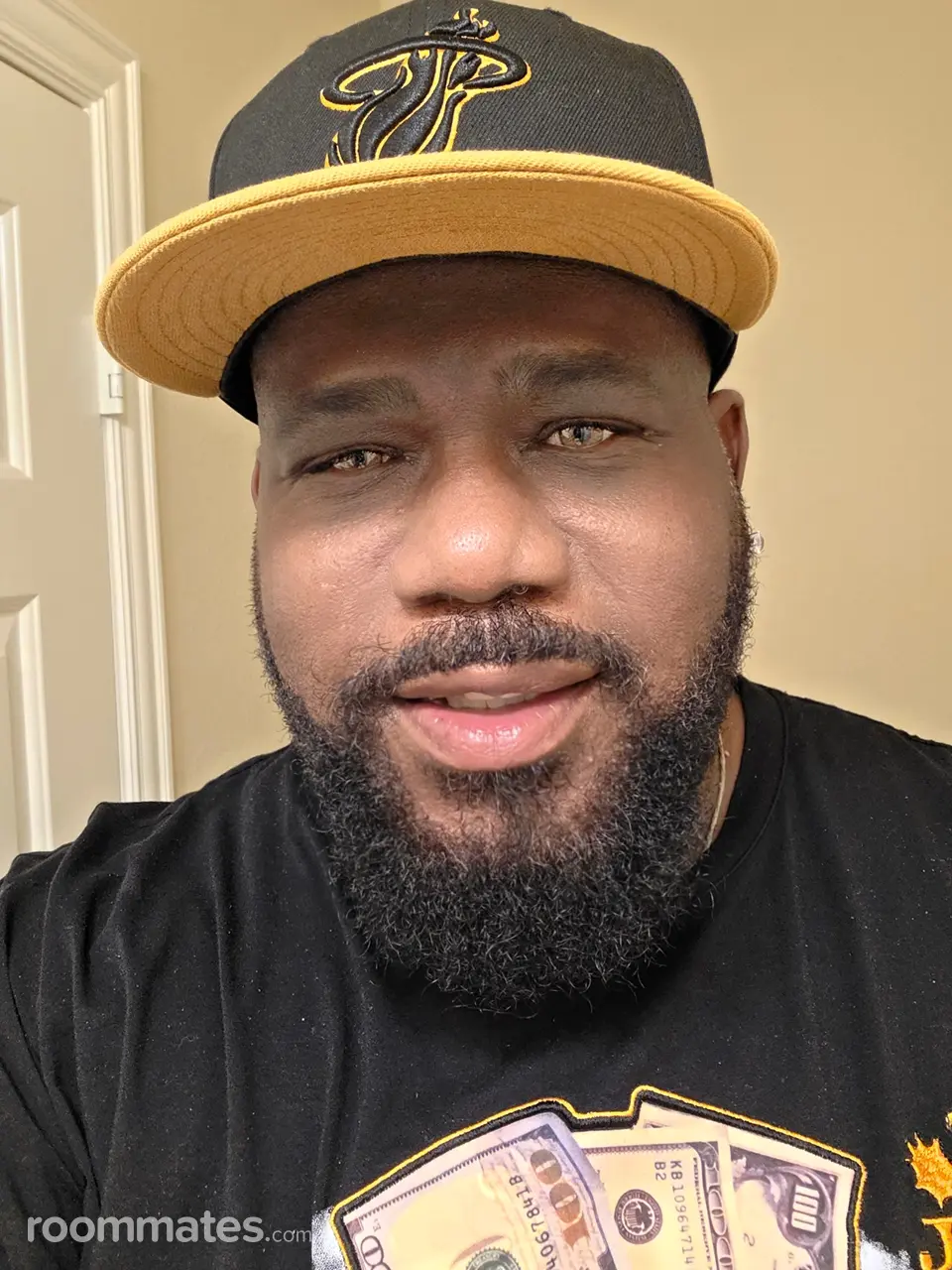 Profile photo 1 of 11