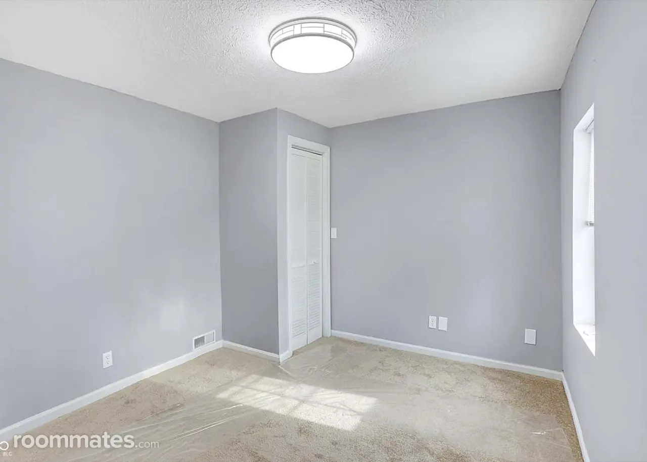 Profile photo 2 of 9