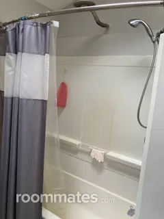 Room for rent in Westport, MA $850, house