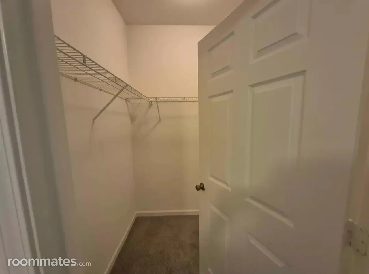 Profile photo 1 of 12