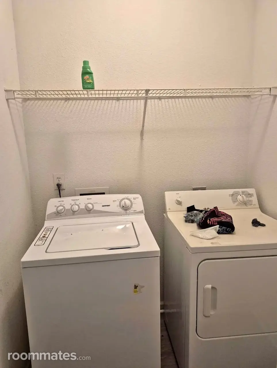 Profile photo 7 of 12