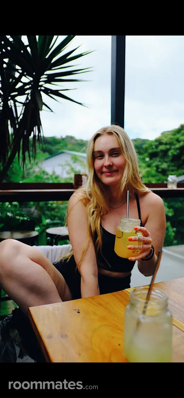 Profile photo 1 of 3