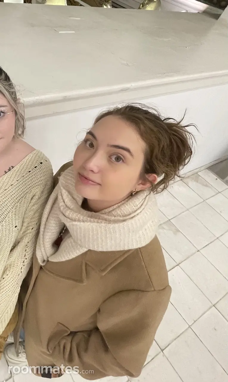 Profile photo 1 of 5