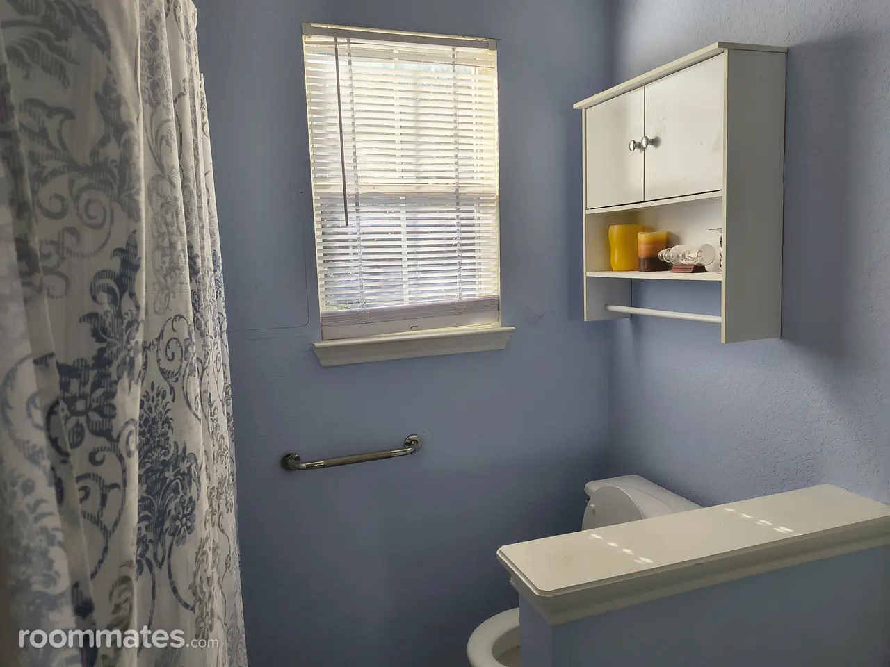 Profile photo 2 of 6