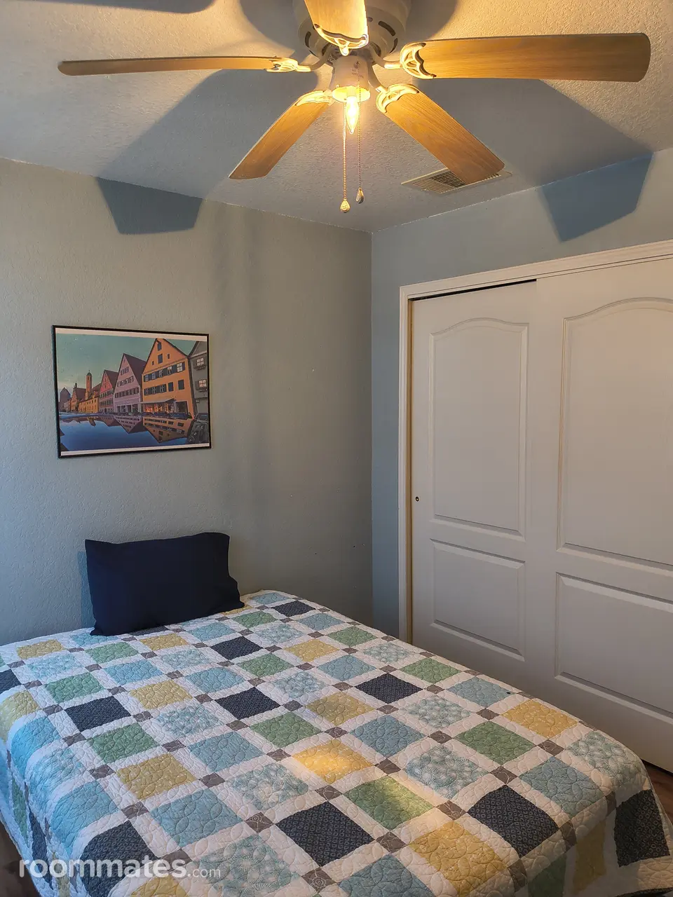 Profile photo 4 of 6