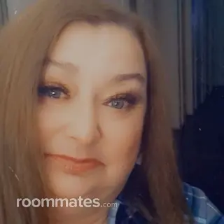 Roommate looking Fresno, CA, $600