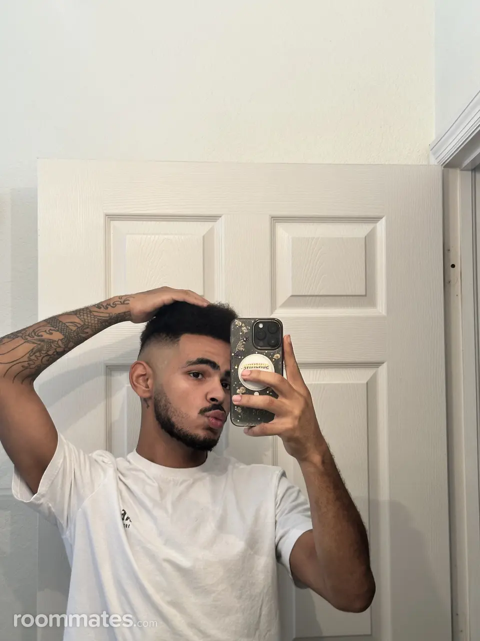 Profile photo 1 of 1