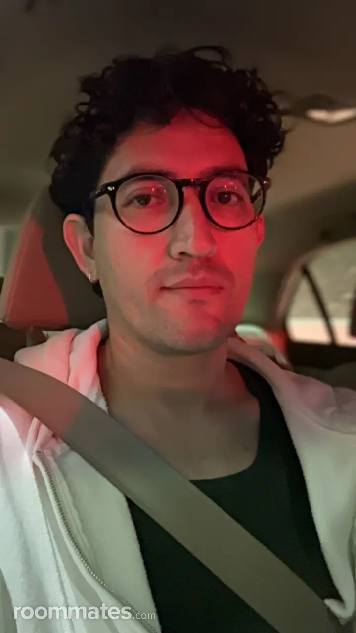 Profile photo 2 of 3