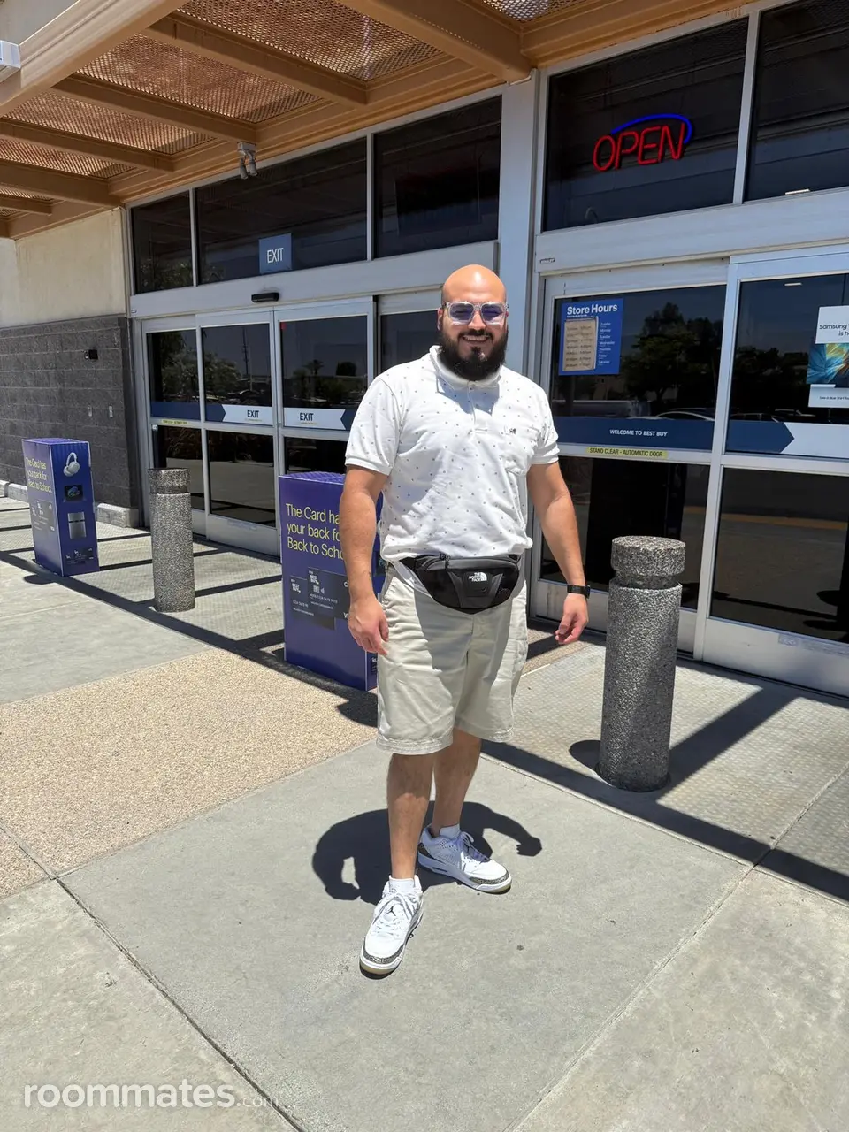 Profile photo 1 of 1