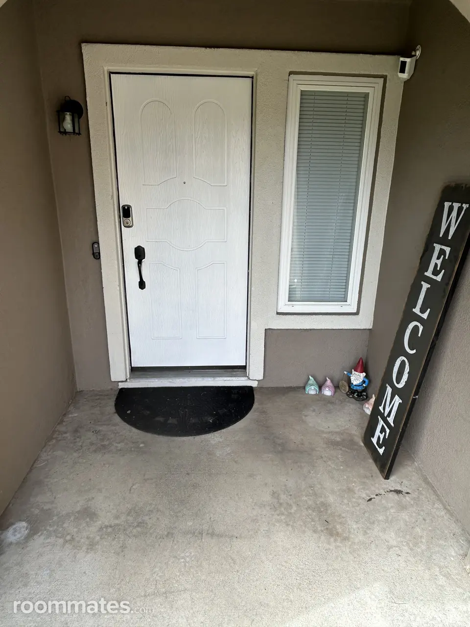 Profile photo 8 of 10