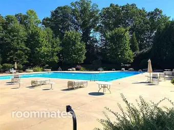 Room for rent in Raleigh, NC $900, townhouse