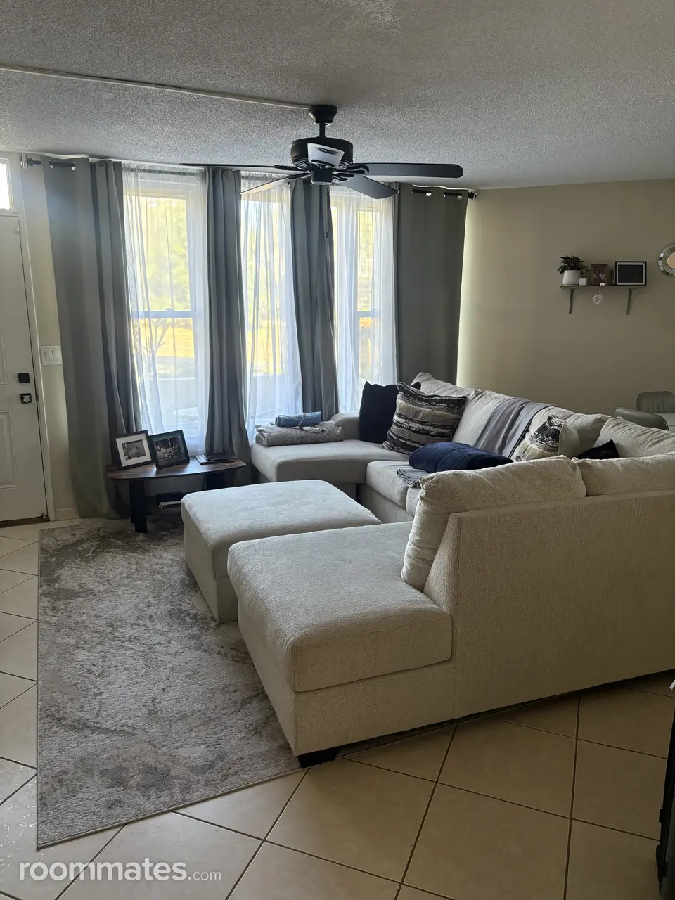 Profile photo 1 of 7