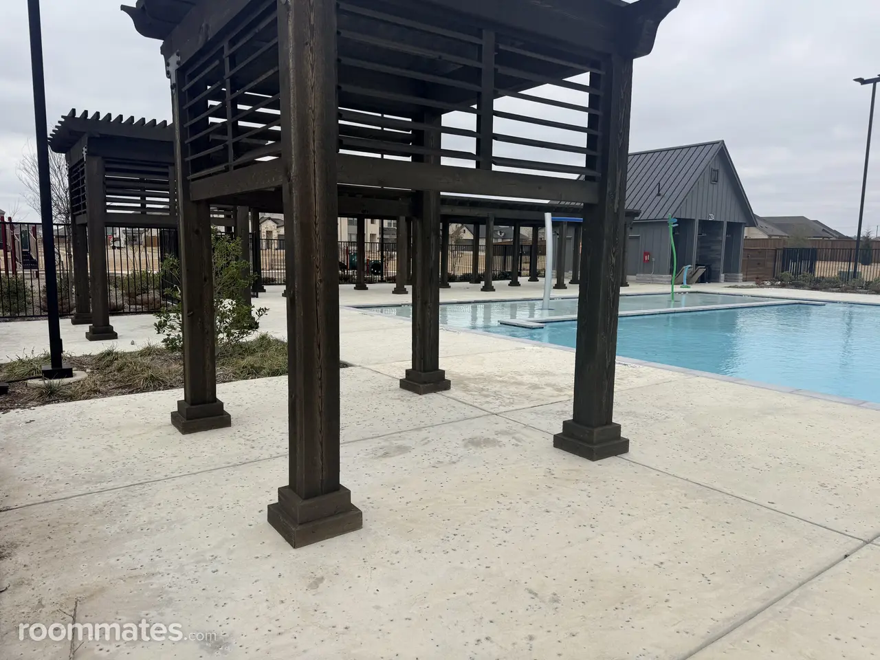 Profile photo 7 of 15