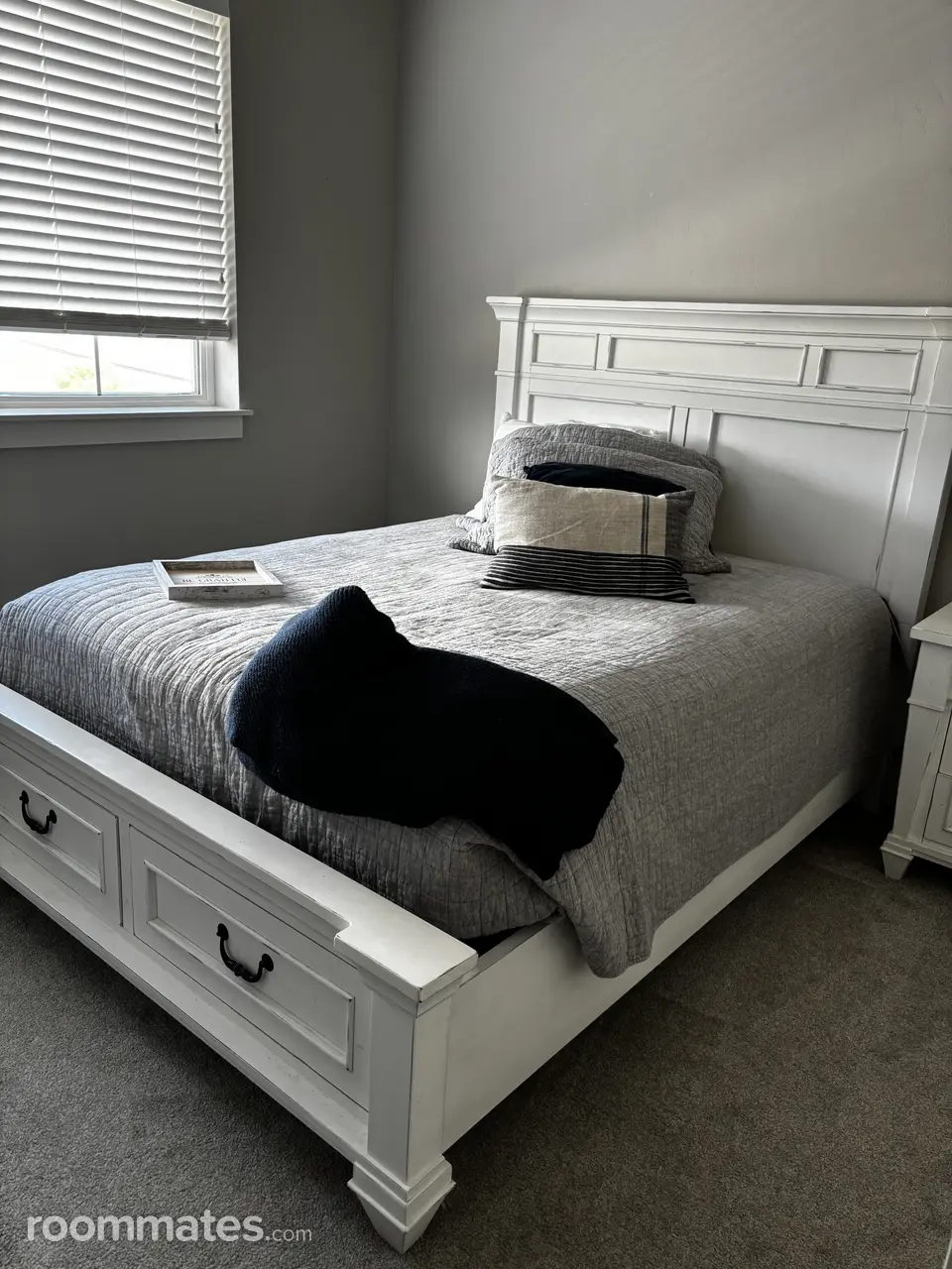 Profile photo 1 of 5