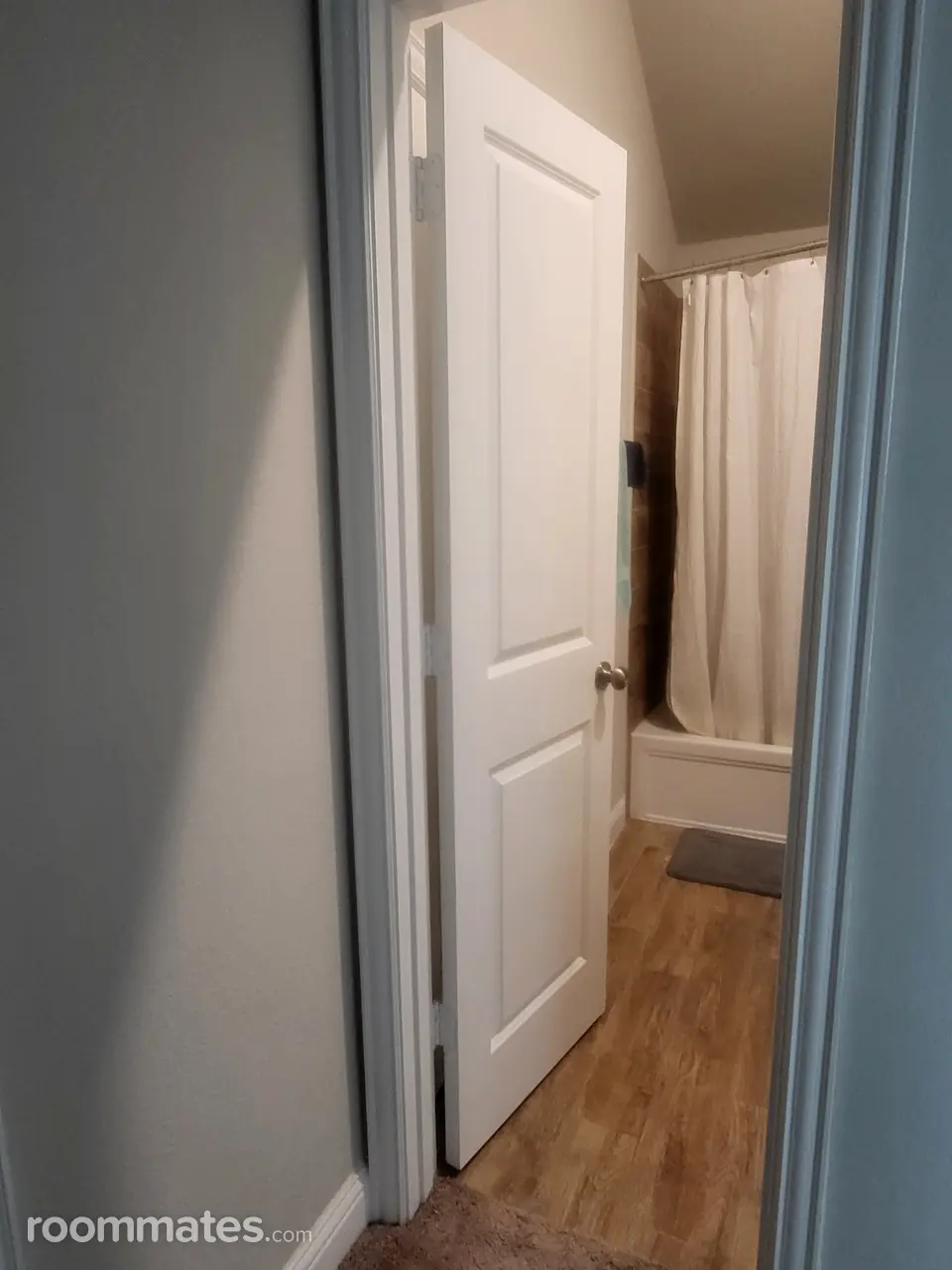 Profile photo 5 of 17