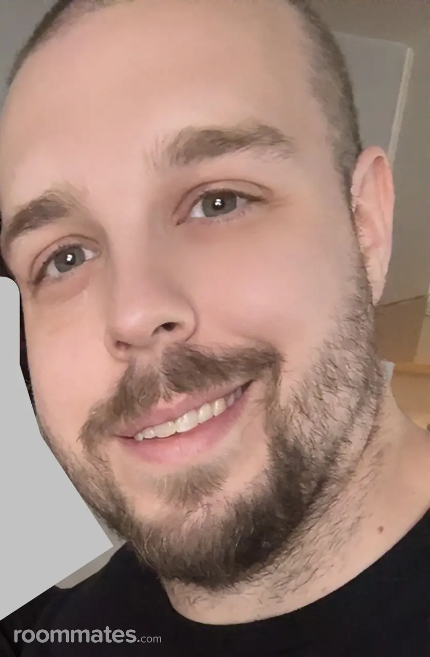 Profile photo 1 of 1