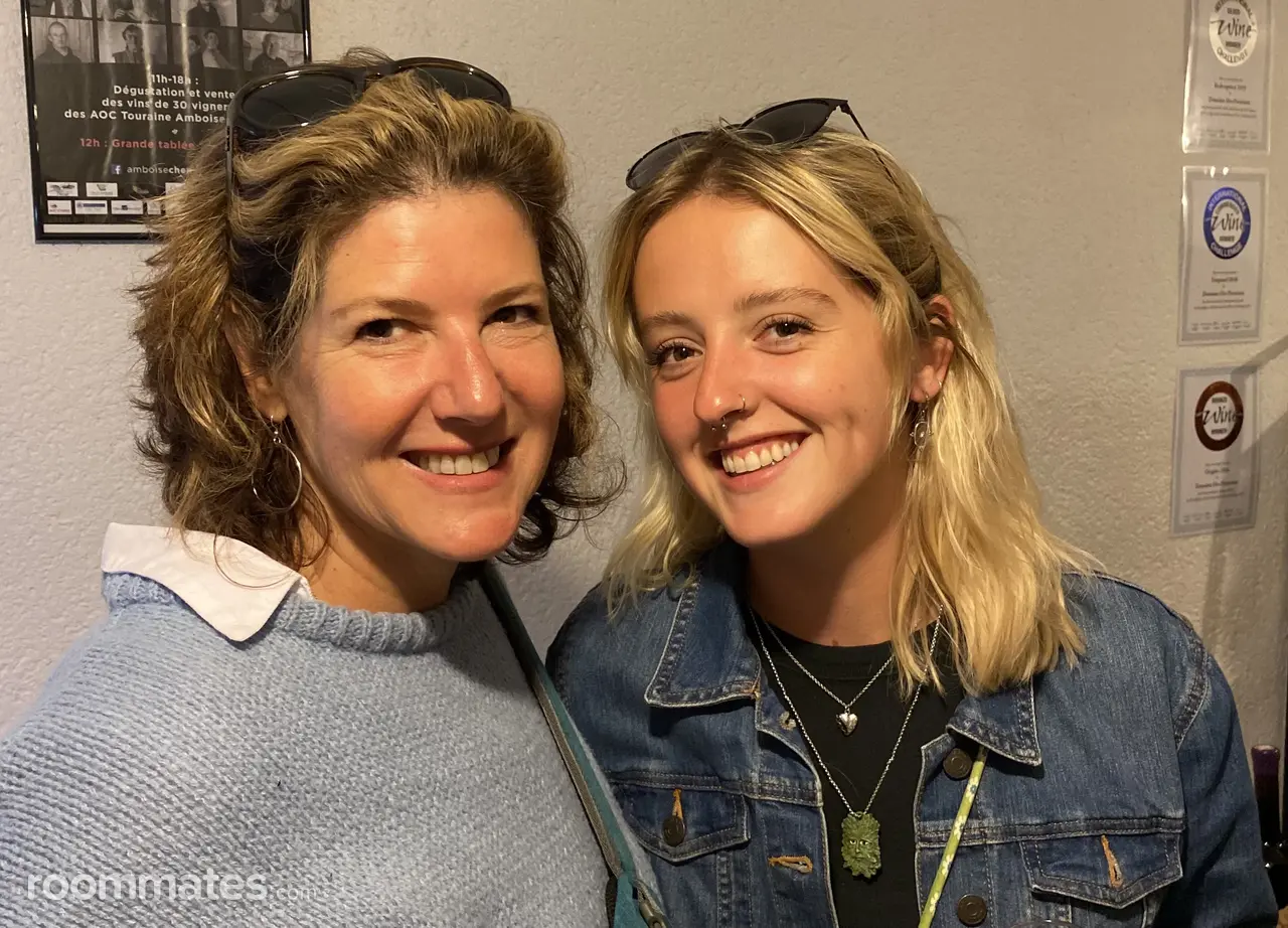 Profile photo 8 of 8