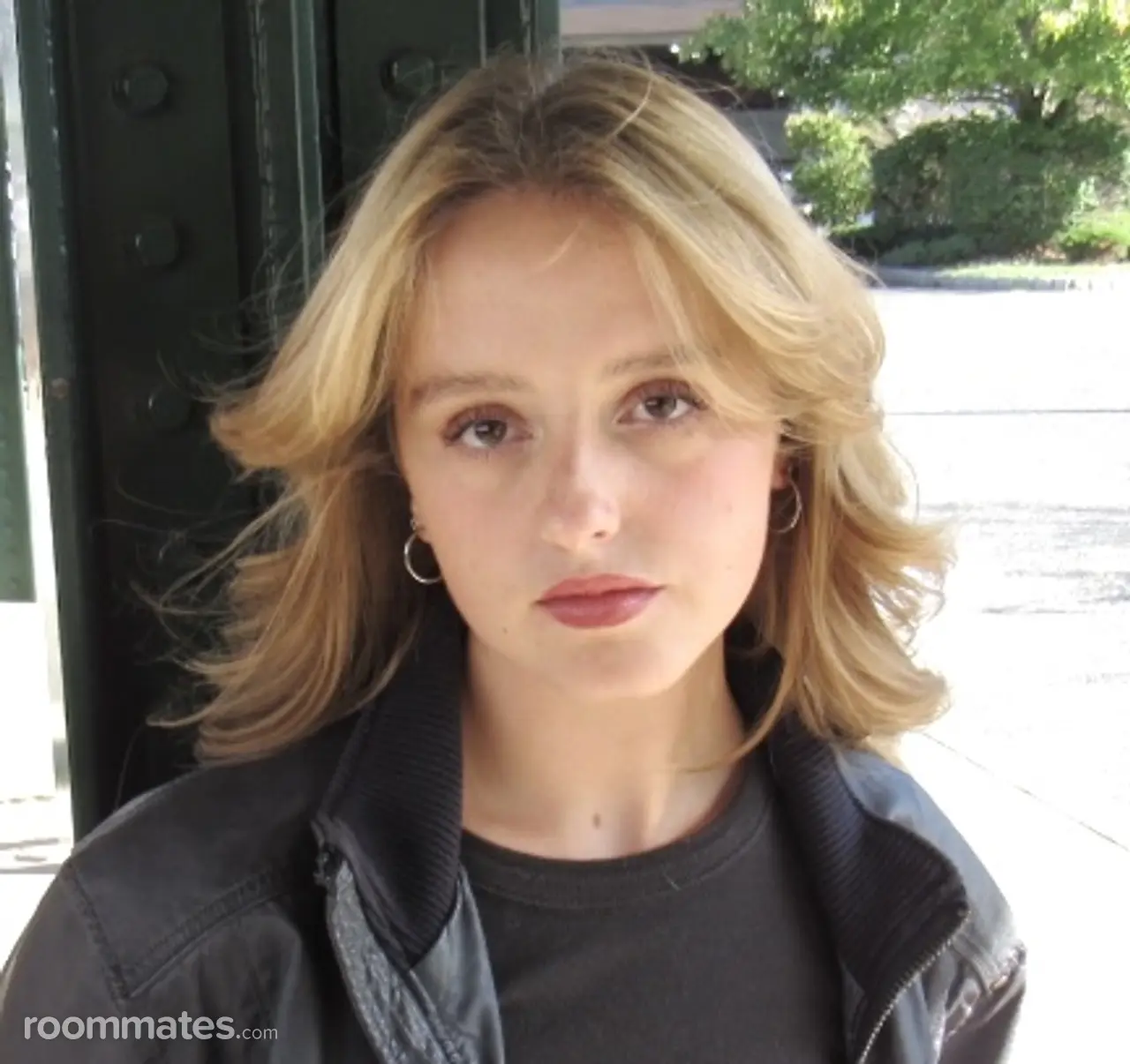 Profile photo 4 of 8