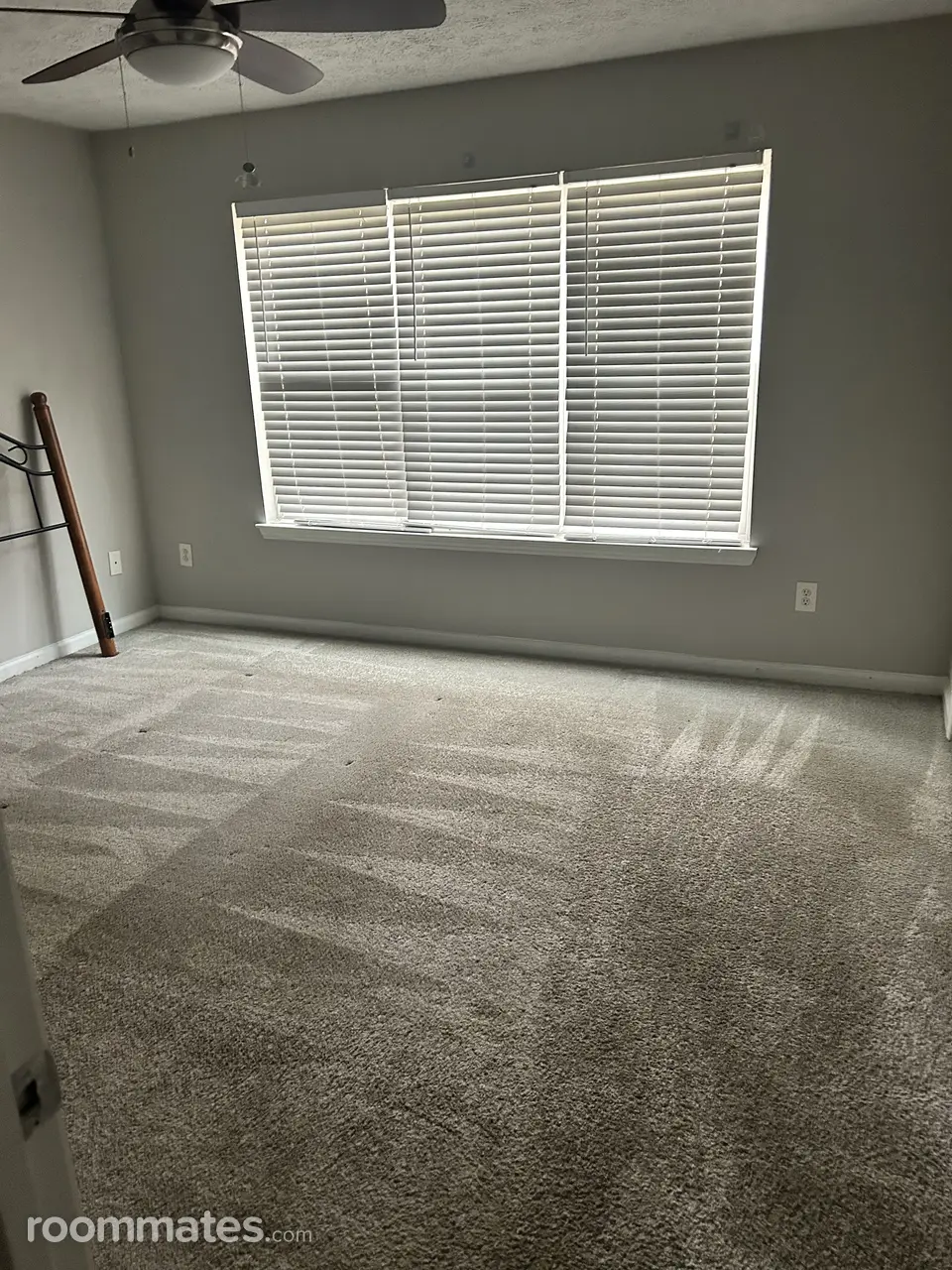 Profile photo 1 of 3