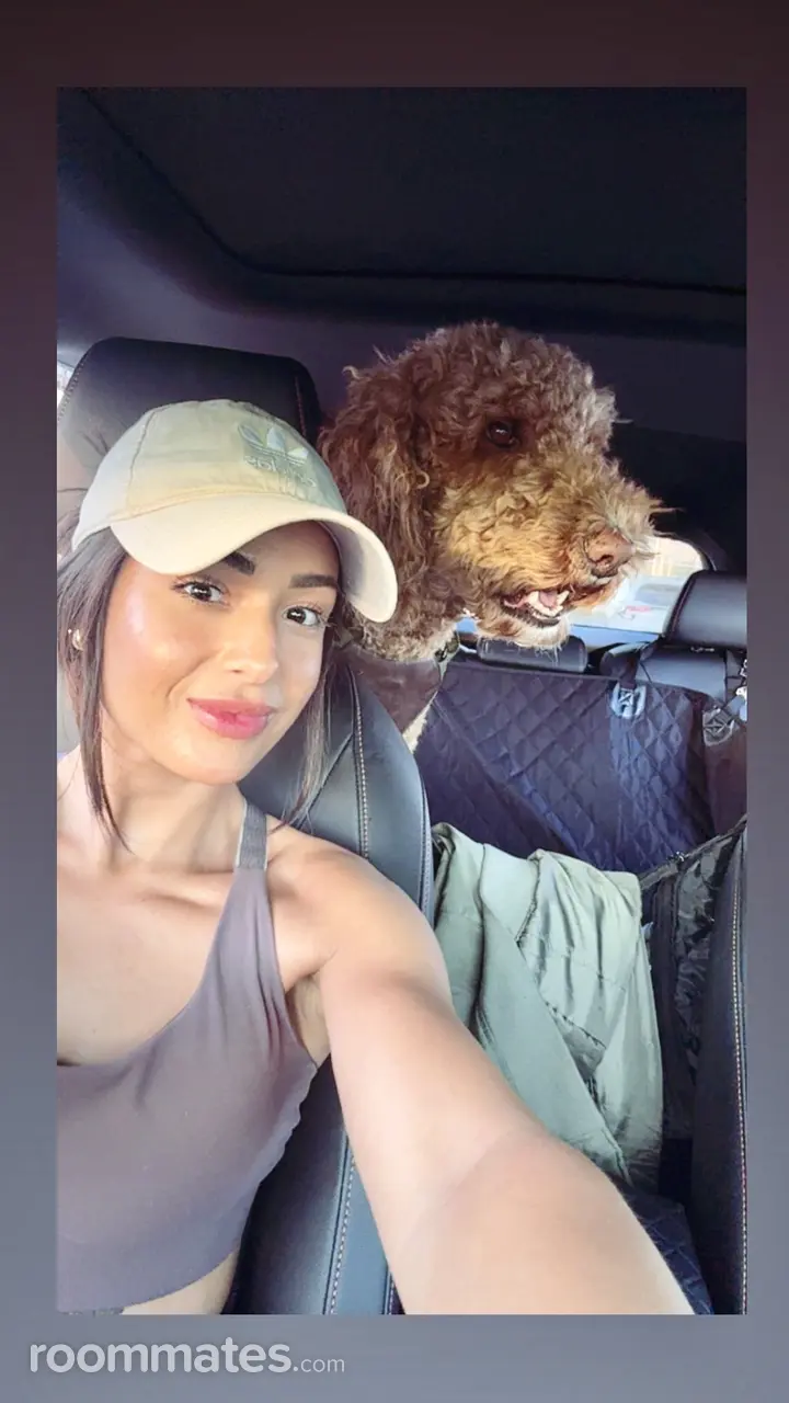 Profile photo 7 of 9