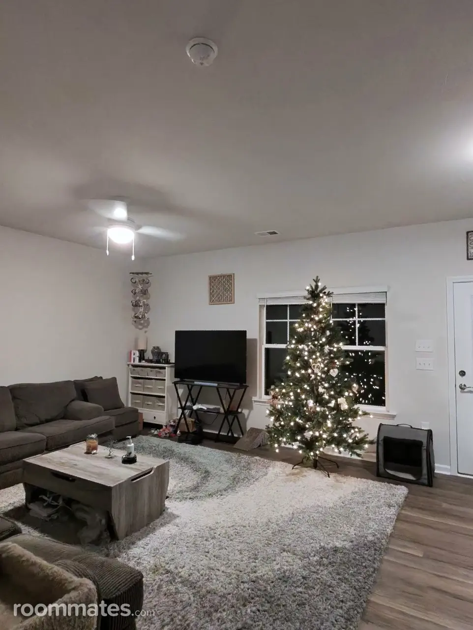 Profile photo 9 of 10