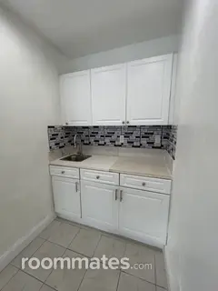 Room for rent in Hollywood, FL $1300, house