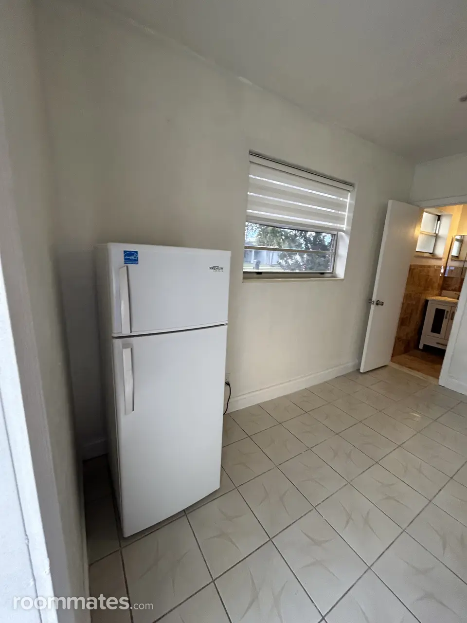 Profile photo 3 of 10