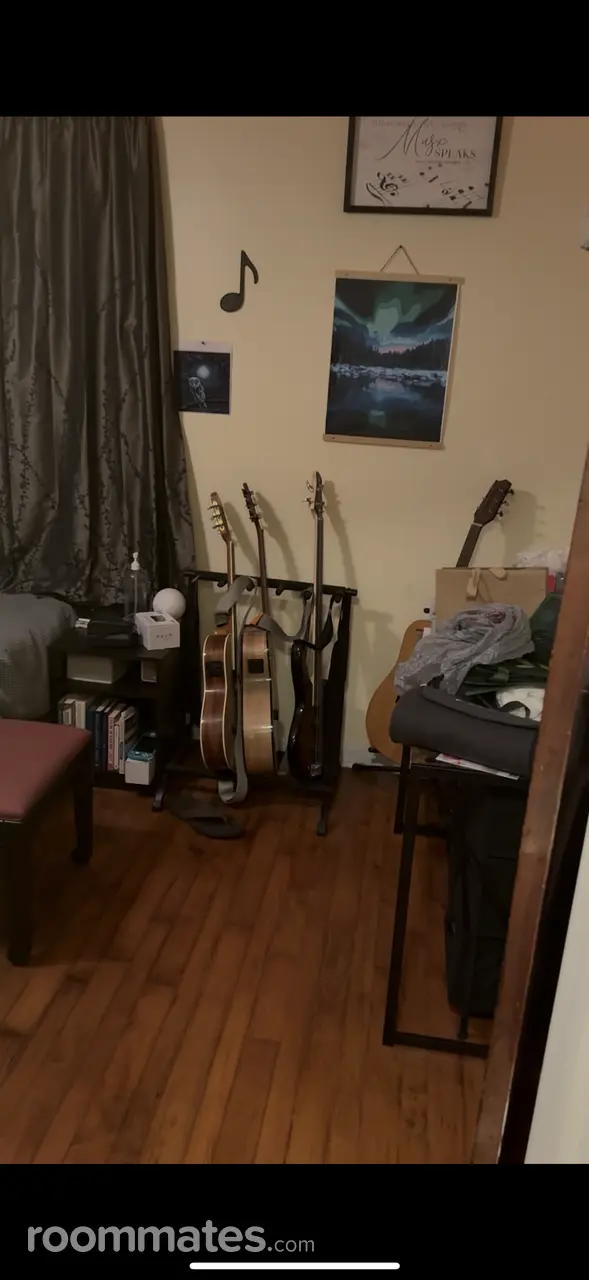 Profile photo 3 of 7