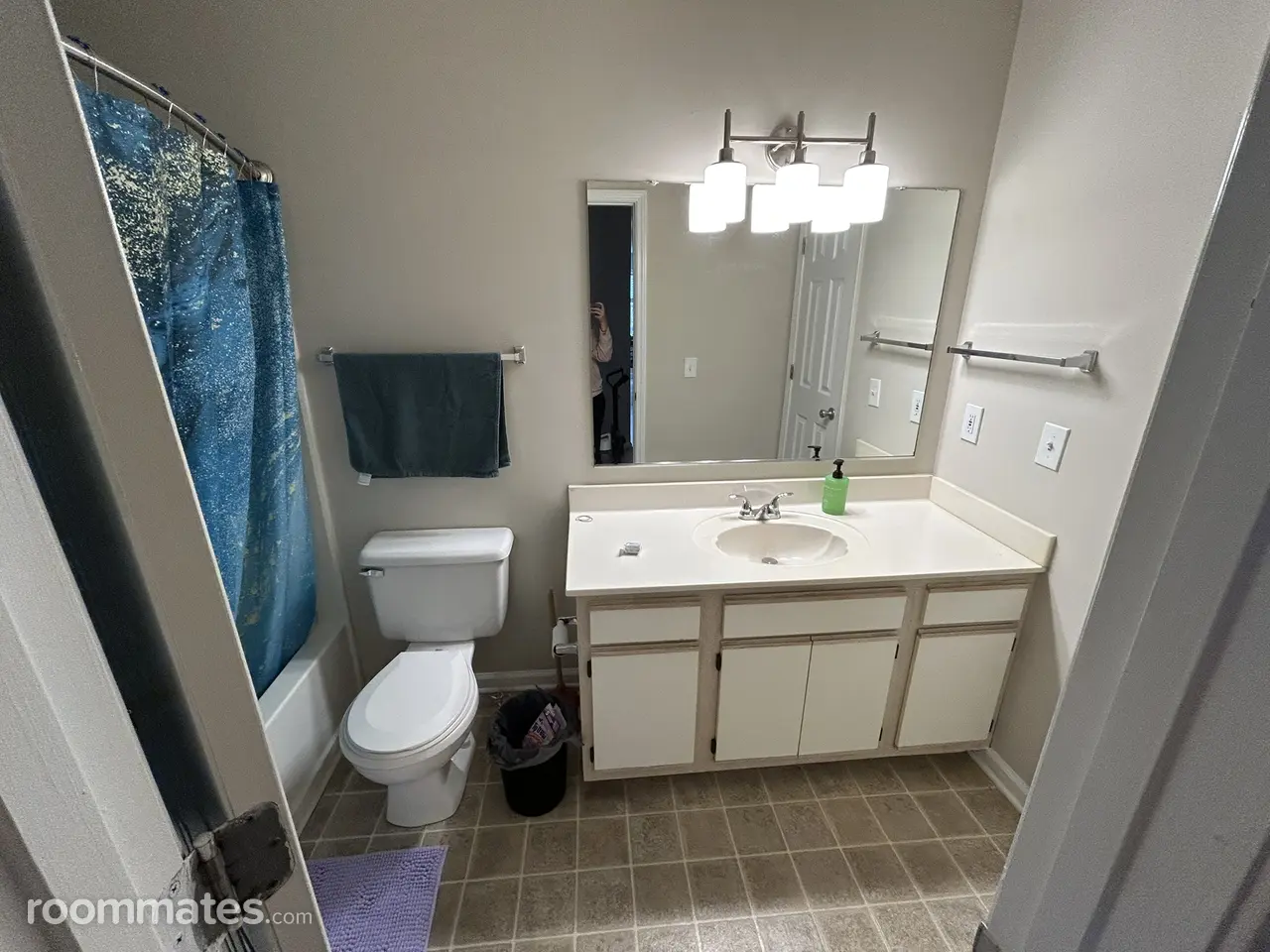 Profile photo 5 of 13