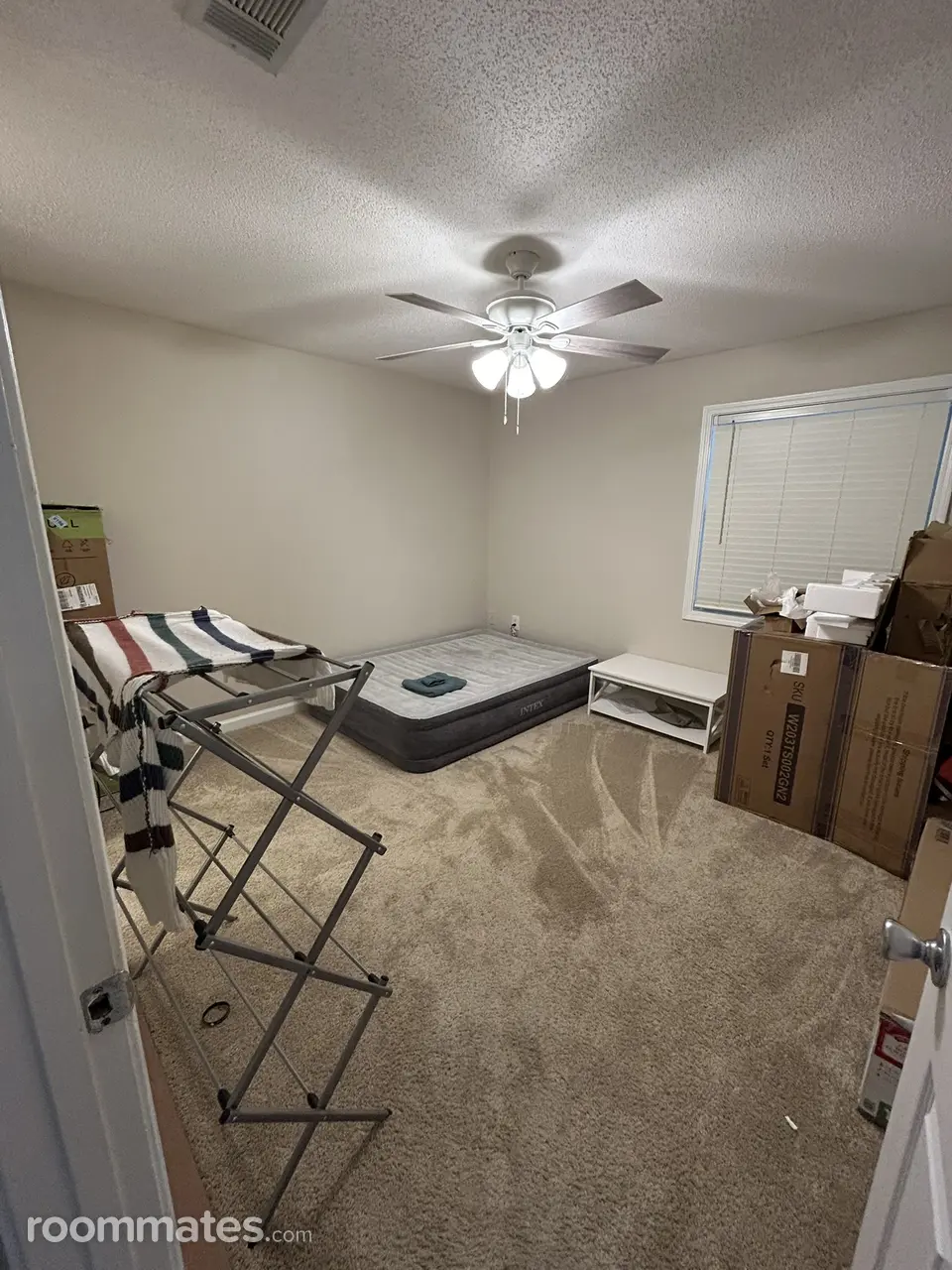 Profile photo 3 of 13