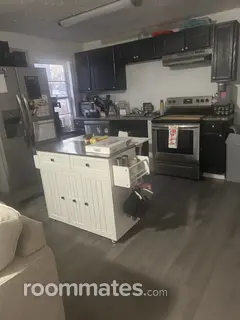 Room for rent in Springfield, MO $315, house