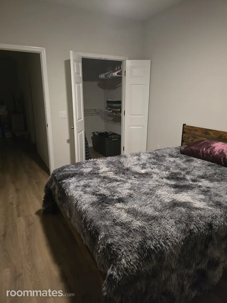 Profile photo 1 of 3