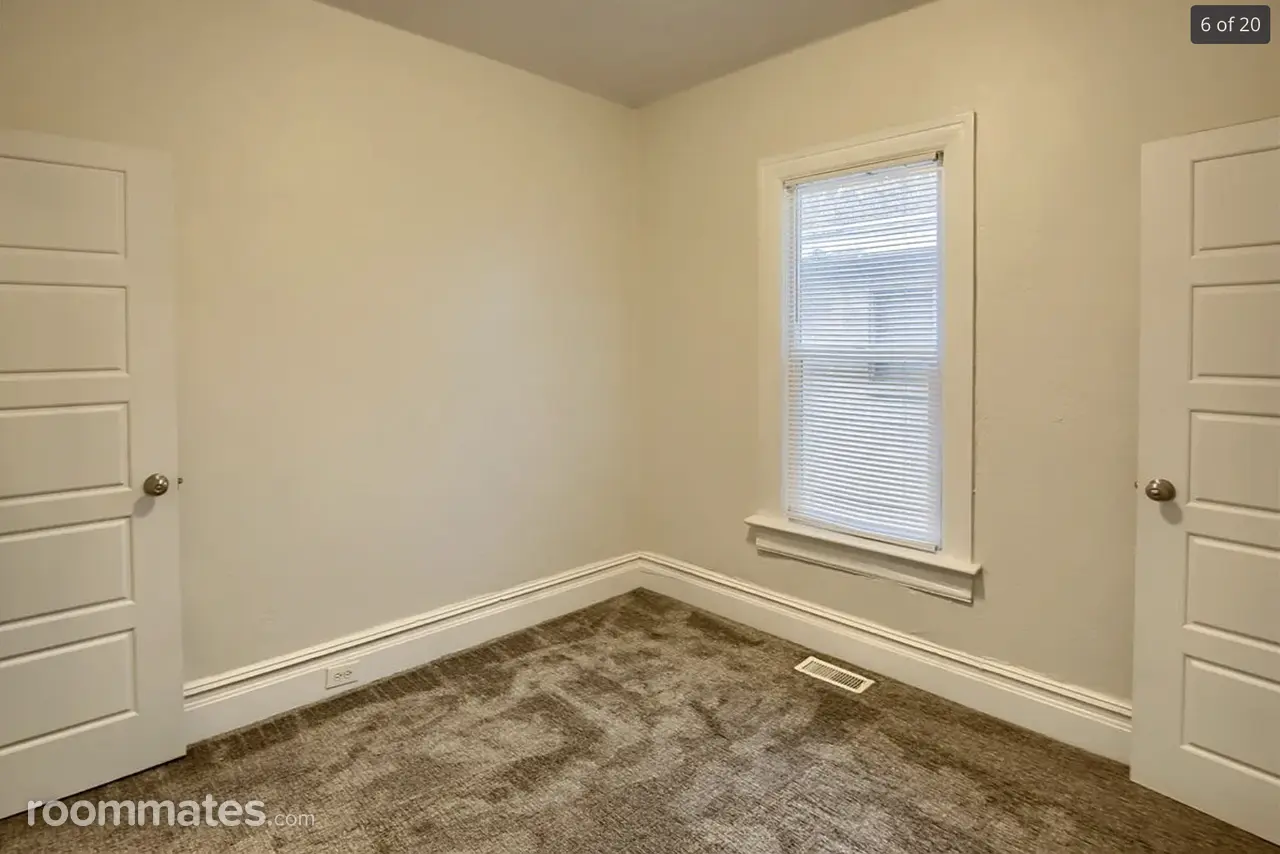 Profile photo 2 of 5