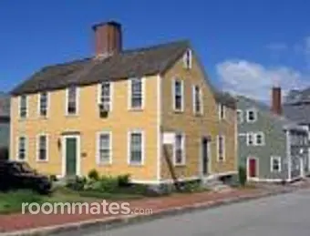 Room for rent in Portsmouth, NH $2000, house