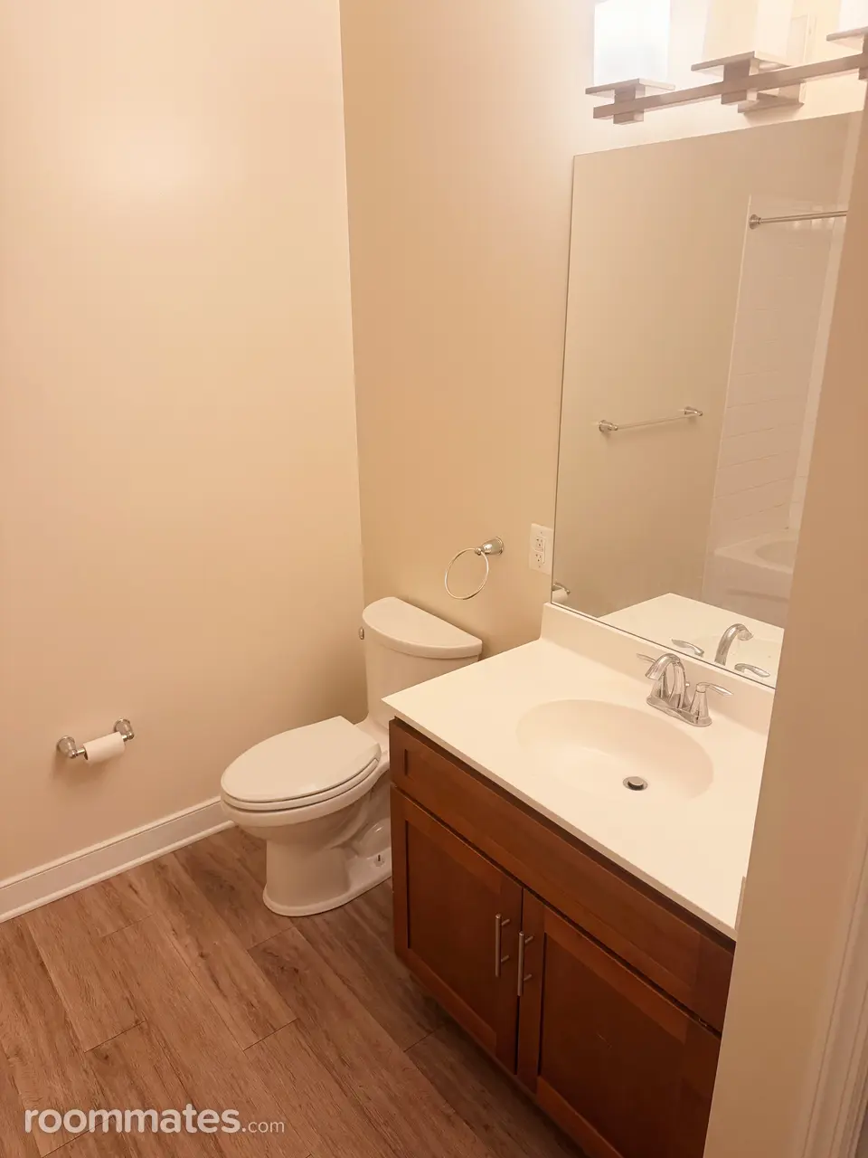 Profile photo 4 of 6