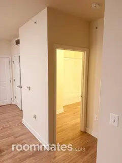 Room for rent in Frederick MD $900, House