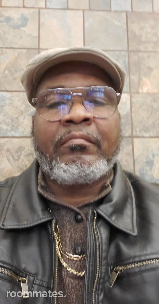 Profile photo 2 of 9