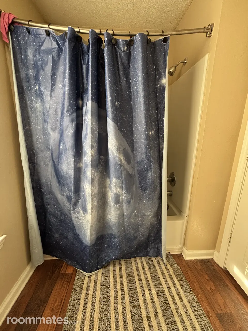 Profile photo 6 of 8