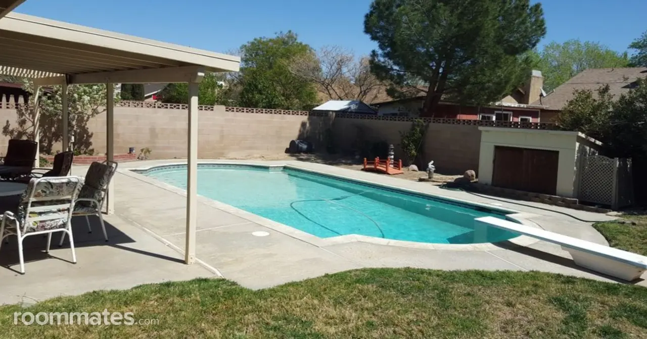 Profile photo 3 of 6