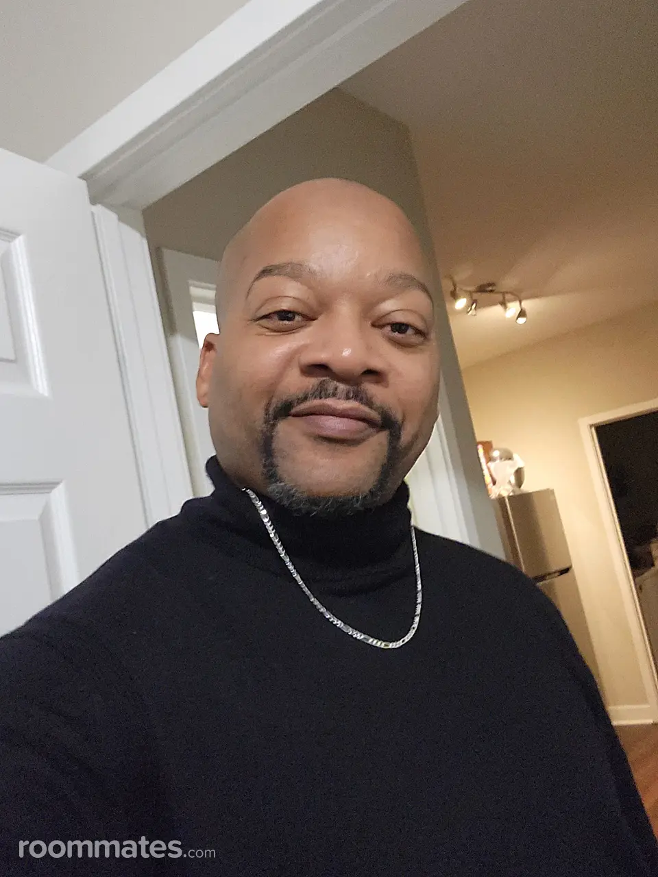 Profile photo 1 of 9