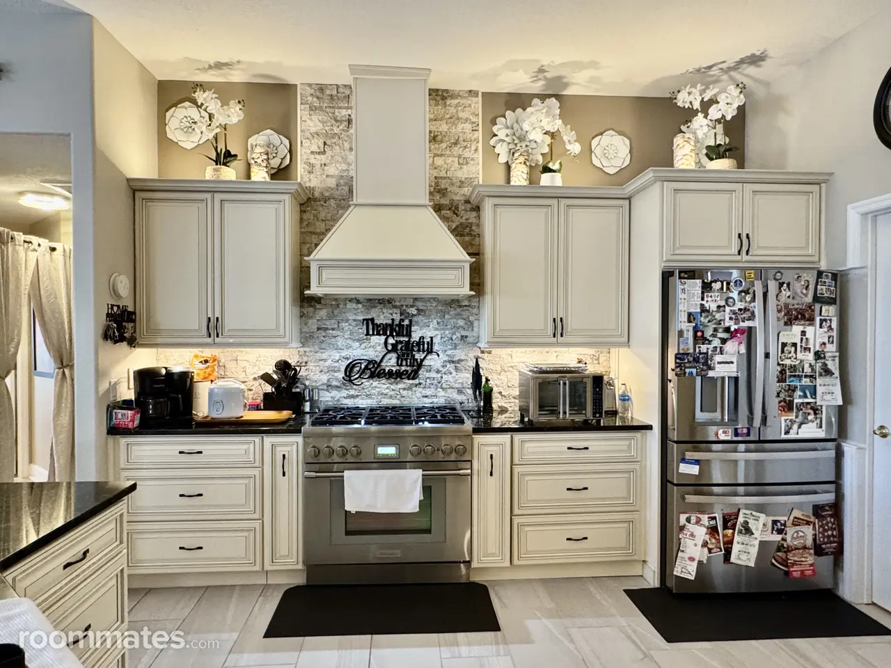 Profile photo 2 of 8